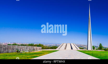 Il genocidio del popolo armeno complesso memoriale in Yerevan, Armenia Foto Stock