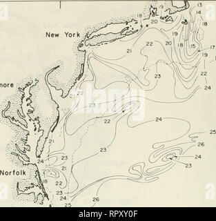 . Airborne termometro a radiazione di misurazioni da Cape Cod, Massachusetts a Miami Florida, luglio 1970-giugno 1976. Temperatura dell'oceano -- Costa Atlantica (brevetto statunitense n. S. ). lOOfmi figura 14. 80*W 75" mensile isoterma di superficie grafico, 20-24 luglio 1971 TCW 18. Si prega di notare che queste immagini vengono estratte dalla pagina sottoposta a scansione di immagini che possono essere state migliorate digitalmente per la leggibilità - Colorazione e aspetto di queste illustrazioni potrebbero non perfettamente assomigliano al lavoro originale. Deaver, J. W; Reed, J. C. Washington, D. C. : United States Coast Guard, unità oceanografica Foto Stock