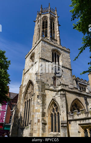 Tutti i Santi' marciapiede chiesa nella città di York, UK. Foto Stock