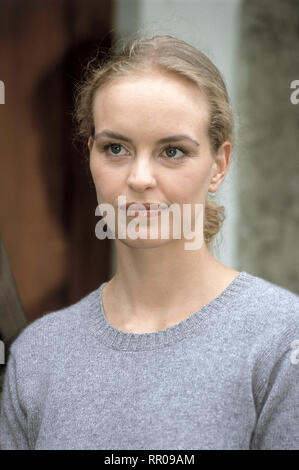 TOTER MANN / D 2001 / Christian Petzold NINA HOSS als Lyla, im Fernsehfilm: 'Toter Mann". Aufnahme von 07/2001 / Überschrift: TOTER MANN / D 2001 Foto Stock