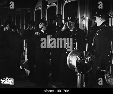 TITANIC 1943 Otto Wernicke come capitano Edward J Smith Propaganda nazista bandito da Goebbels registi Herbert Selpin Werner Klingler Germania Deutschland Tobis Filmkunst Foto Stock