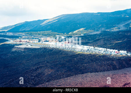 Il monte Etna, vulcano attivo sulla costa orientale della Sicilia, Italia Foto Stock