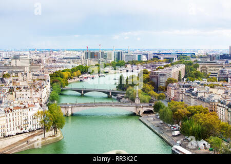 Paesaggio del fiume Senna a est di Parigi dal di sopra Foto Stock