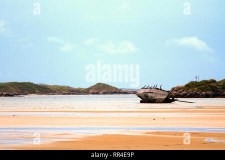 Bád Eddie, Eddie's Boat, Magheraclogher Beach, Gweedore, Co. Donegal, irlanda Foto Stock