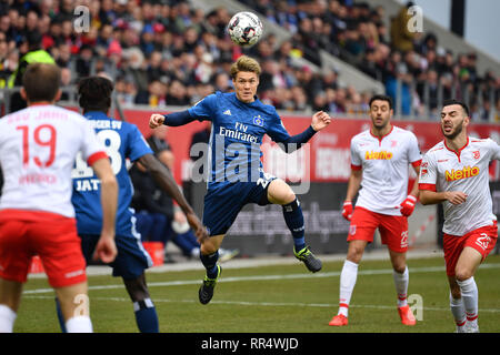 Ratisbona, Deutschland. 24 Febbraio, 2019. Voce Gotoku Sakai (HSV Amburgo Amburgo), azione, calcio 2. Bundesliga / SSV Jahn Regensburg-HSV Amburgo Amburgo Amburgo 2-1, 23.Spieltag, giornata23, Liga2, stagione 2018/19 il 24.02.2019. CONTINENTAL ARENA, DFL REGOLAMENTO VIETA QUALSIASI noi ancora come sequenze di immagini e/o quasi video. | Utilizzo di credito in tutto il mondo: dpa/Alamy Live News Foto Stock