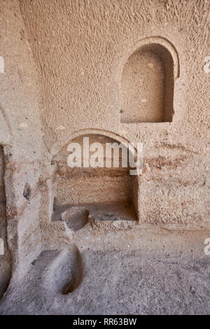 Foto & Immagine di Vardzia grotta medievale interno della città e del monastero, Erusheti Mountain, Georgia australe (paese) abitata dal 5 cen Foto Stock