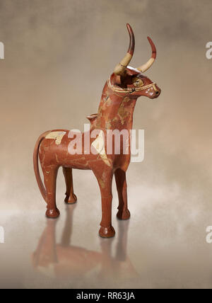 Terra cotta rituale bull pentole, probabilmente di Hurri & Serri, i tori di Teshup il dio delle tempeste. prodotto come coppie differisce solo nella direzione della loro Foto Stock