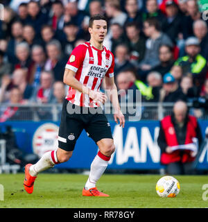 Eindhoven, Paesi Bassi. 24 Febbraio, 2019. EINDHOVEN, PSV - Feyenoord 1-1, 24-02-2019, calcio Eredivisie olandese Stagione 2018 - 2019, PSV Philips Stadium, PSV player Nick Viergever Credito: Pro scatti/Alamy Live News Foto Stock