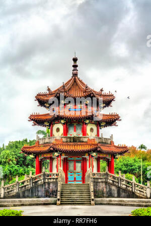 Padiglione presso il 228 Parco del Memoriale della Pace a Taipei, Taiwan Foto Stock