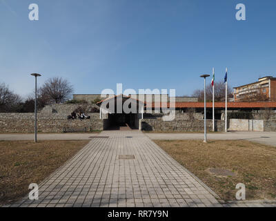 ALBA, Italia - circa Febbraio 2019: corte e uffici giudiziari Foto Stock