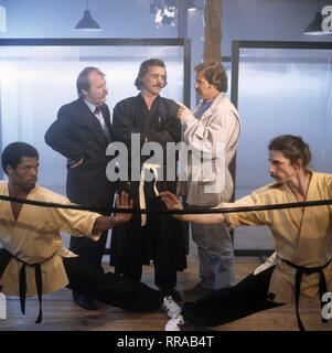 TATORT / Doppelspiel / D 1985 / Hajo Gies / EBERHARD FEIK (Thanner), Franz BUCHRIESER (Gassmann), GÖTZ GEORGE (Schimanski) Goetz George 30618 / Überschrift: TATORT / D 1985 Foto Stock