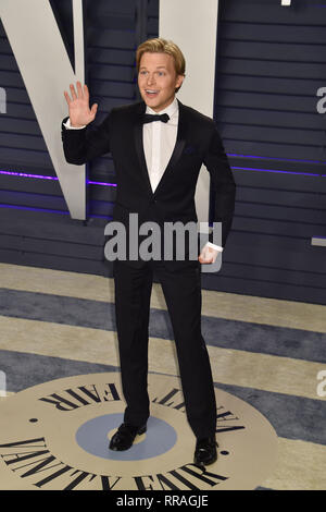 BEVERLY HILLS, CA - 24 febbraio: Ronan Farrow assiste il 2019 Vanity Fair Oscar Party hosted by Radhika Jones a Wallis Annenberg Center for the Performing Arts il 24 febbraio 2019 a Beverly Hills, la California. Foto Stock