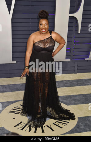 BEVERLY HILLS, CA - 24 febbraio: Tarana Burke assiste il 2019 Vanity Fair Oscar Party hosted by Radhika Jones a Wallis Annenberg Center for the Performing Arts il 24 febbraio 2019 a Beverly Hills, la California. Foto Stock