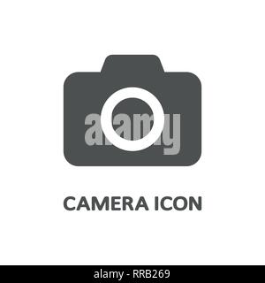 Icona della fotocamera in uno stile piatto isolato su sfondo grigio. Simbolo della fotocamera per il vostro web site design, logo, app, UI. Illustrazione Vettoriale. EPS10 Illustrazione Vettoriale