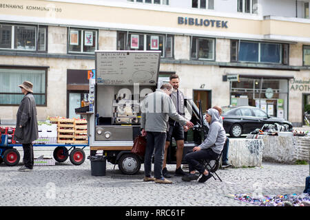 Carrello caffè a Copenhagen, Danimarca Foto Stock