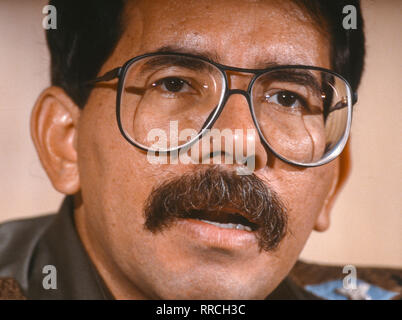 CARACAS, Venezuela - 3 febbraio 1989: Daniel Ortega, Presidente del Nicaragua, a news conferenza. Foto Stock