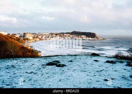 Il pittoresco litorale di back bay nello Yorkshire, Inghilterra Foto Stock