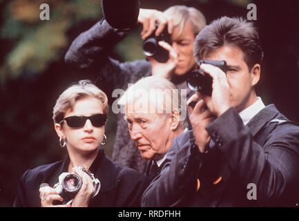 DER TAG ACHTE- HANS-CHRISTIAN BLECH - Svoboda Katharina Thalbach - Vera Pukall Regie: Reinhard Münster / Überschrift: DER ACHTE TAG / BRD 1989 Foto Stock