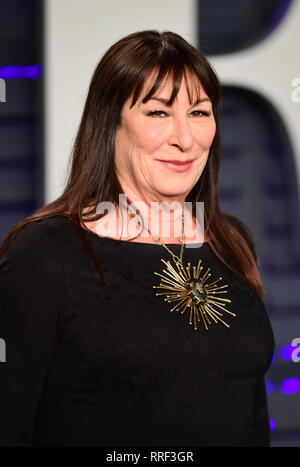 Anjelica Huston frequentando il Vanity Fair Oscar Party a Wallis Annenberg Center for the Performing Arts di Beverly Hills, Los Angeles, California, USA. Foto Stock