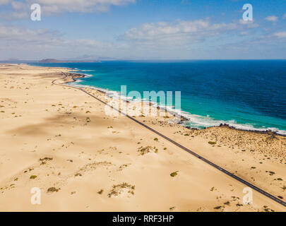 Fantastico litorale di oceano da fuco Foto Stock