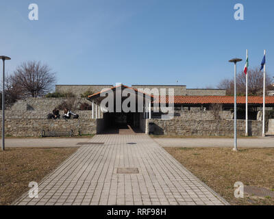ALBA, Italia - circa Febbraio 2019: corte e uffici giudiziari Foto Stock
