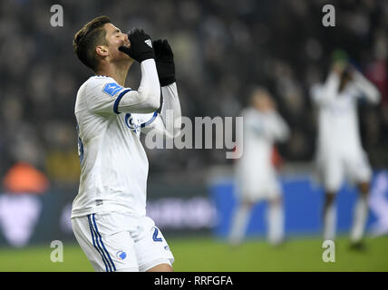 Febbraio 25, 2019 - Copenaghen, Danimarca - Pieros Sotiriou, FC Copenhagen dopo manca un colpo durante la Superleague partita di calcio tra FC Copenhagen e Vendsyssel FF in Telia Parken, Copenhagen, Danimarca. (Credito Immagine: © Lars Moeller/ZUMA filo) Foto Stock