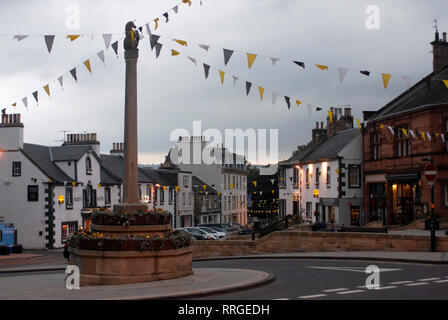 Turismo: High Street, Melrose, Scottish Borders, Scozia, Regno Unito Foto Stock