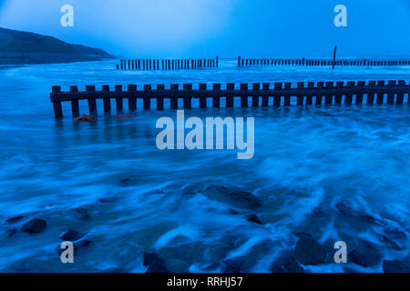 Ostfriesland, Insel Wangerooge, inverno, Strand, Sturm, Buhnen, Wellenbrecher, Foto Stock