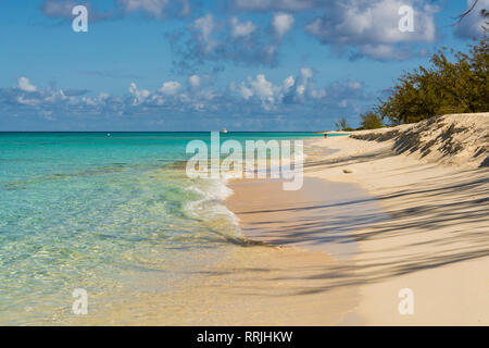 La spiaggia del governatore, Grand Turk Island, Isole Turks e Caicos, West Indies, America Centrale Foto Stock