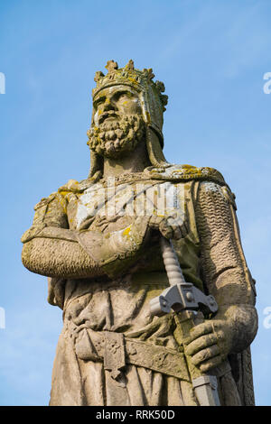 Statua di Re Roberto Bruce al Castello di Stirling, Stirling, Scozia, Regno Unito Foto Stock