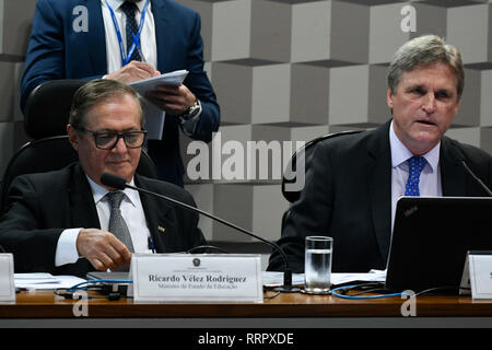 DF - Brasilia - 02/26/2019 - Il Ministro dell Istruzione Ricardo Velez Rodriguez, ministro dell'istruzione, Martedì, Febbraio 26, durante una pubblica audizione in Senato per affrontare la scuola senza un partito e ideologia di genere. Foto: Mateus Bonomi / AGIF Foto Stock