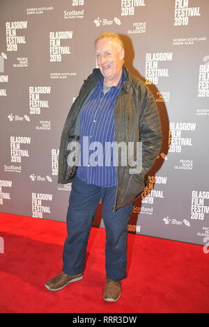 Glasgow, Regno Unito. 26 Febbraio, 2019. Celebre artista Peter Howson, visto sul tappeto rosso al Premier del film, della profezia, presso la Glasgow Film Theatre. Credito: Colin Fisher/Alamy Live News Foto Stock