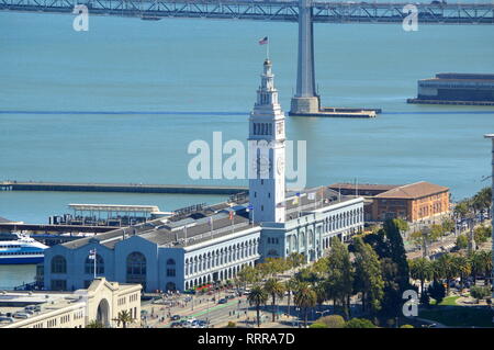 San Francisco, California, Stati Uniti d'America - 31 agosto 2015: San Francisco Ferry Building Foto Stock