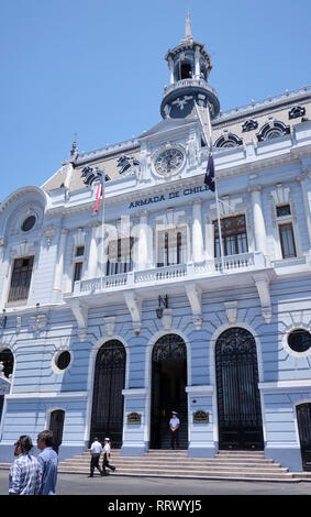 Edificio della marina cilena a Valparaíso, Cile Foto Stock