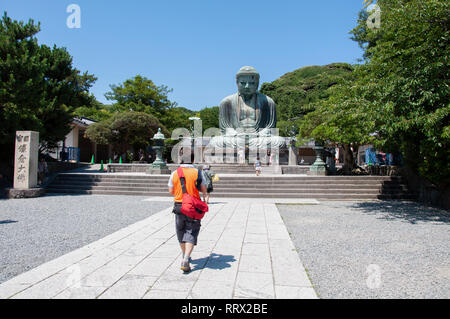 Il Buddha gigante di Kōtoku-in a Kamakura, Giappone. Foto Stock