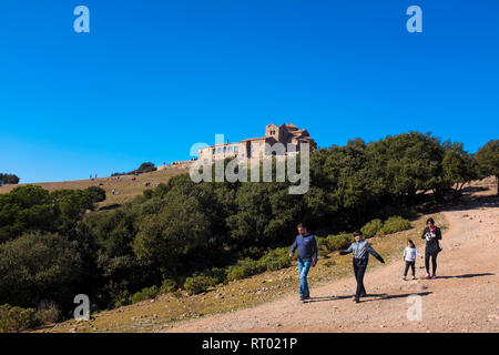 Monestir de Sant Llorenç del Munt a La Mola, una montagna nel Parco di Sant Llorenç del Munt i l'Obac - La Mola, montagna, Barcellona, Catalonia, Spai Foto Stock