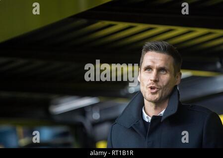 Dortmund, Deutschland. 24 Febbraio, 2019. Sebastian KEHL (Capo della Divisione di licenze, fare) Soccer 1.Bundesliga, 23.Spieltag, Borussia Dortmund (DO) - Bayer 04 Leverkusen (LEV) 3: 2, su 24.02.2019 a Dortmund/Germania. ## DFL regolamenti vietano qualsiasi uso di fotografie come sequenze di immagini e/o quasi-video ## | Utilizzo di credito in tutto il mondo: dpa/Alamy Live News Foto Stock