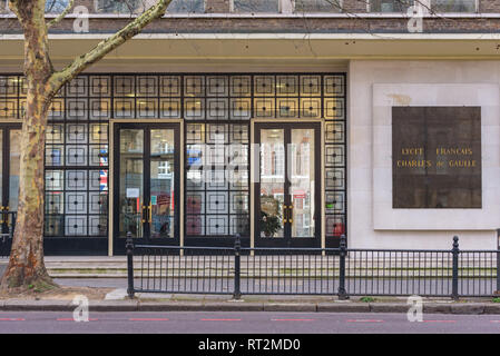 Lycee Francais Charles de Gaulle, scuola di francese a South Kensington di fronte al Natural History Museum di Londra. Foto Stock