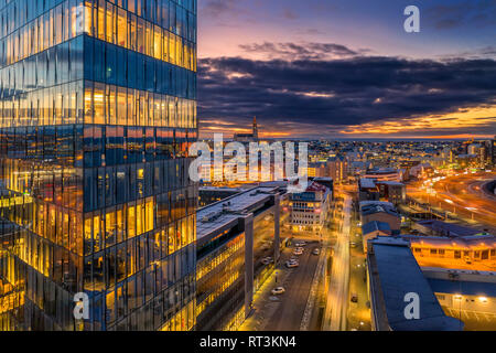 Il grattacielo Hofdatun, Reykjavik, Islanda Foto Stock