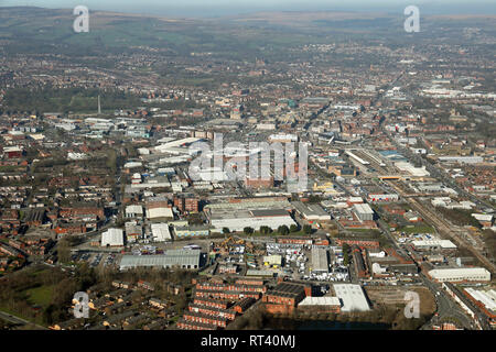 Vista aerea della città di Bolton skyline, Lancashire Foto Stock