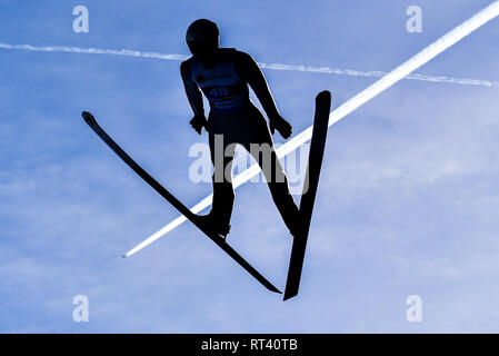 Seefeld, Austria, 26 febbraio. 2019. Ponticelli di sci stagliano durante la sede dei campionati del mondo di sci nordico. © Giovanni Lazenby/Alamy Live News. Foto Stock