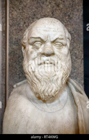 Ritratto di marmo o busto di Socrate (c470-399BC) Greco Antico Philospher (scultura romana c2nd AD) Museo del Vaticano Foto Stock