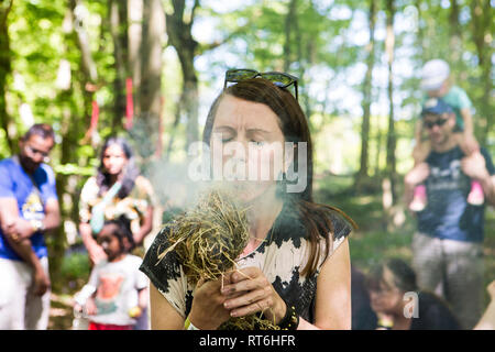 Incendio delle competenze a Beltane Fire Festival, Sussex, Regno Unito Foto Stock