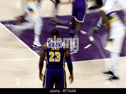 Febbraio 27, 2019 - Los Angeles, California, Stati Uniti - Los Angeles LakersÃ• LeBron James (23) durante un'NBA Basketball gioco tra Los Angeles Lakers e New Orleans Pellicani Mercoledì, 27 febbraio 2019, in Los Angeles. (Credito Immagine: © Ringo Chiu/ZUMA filo) Foto Stock