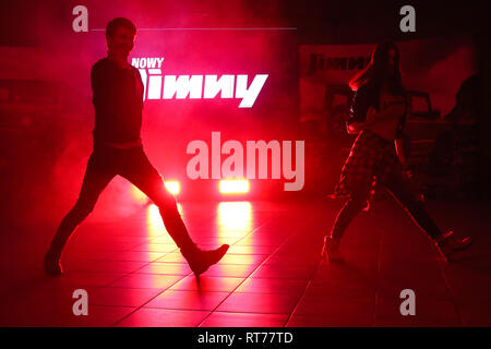 Gdansk, Polonia Febbraio 27th, 2019 Nuovo modello della Suzuki Jimny auto presentazione durante la Suzuki Jimmy Road Show. La vettura è stata presentata nel motore Centrum azienda la Mitsubishi e Suzuki concessionaria auto in Gdansk. Jimmy è uno dei più popolari sul modello del Suzuki Motors in Polonia. © Vadim Pacajev / Alamy Live News Foto Stock