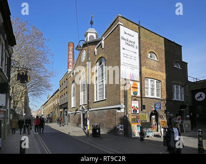 Il vecchio Truman Brewery building a Brick Lane a Londra est-fine Whitechapel distretto. Foto Stock