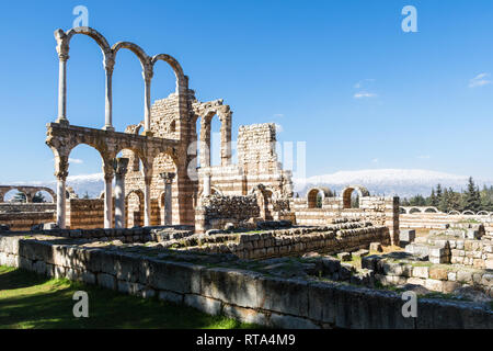 Il Grande Palazzo, Rovine del VIII secolo Umayyad città di Anjar, Libano Foto Stock