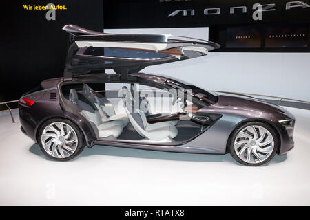 Francoforte, Germania - Sep 13, 2013: Opel Monza concept car al IAA 2013. Foto Stock