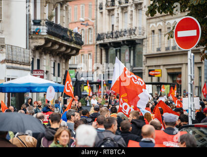 Strasburgo, Francia - Settembre 12, 2017: grande folla di popolo francese a francese giornata nazionale di protesta contro la riforma del lavoro proposto da Emmanuel Macron di governo Foto Stock