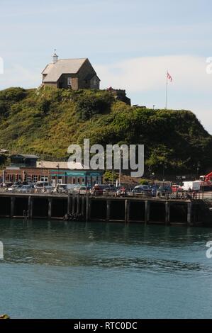 Ilfracombe, Devon con San Nicholas cappella sulla collina di Lanterna in background. Foto Stock